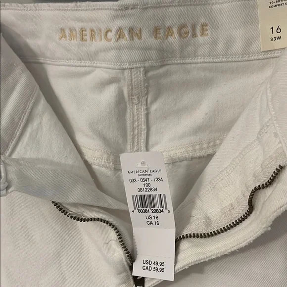 AE 90’s Boyfriend Style White Denim Shorts - Picture 4 of 6